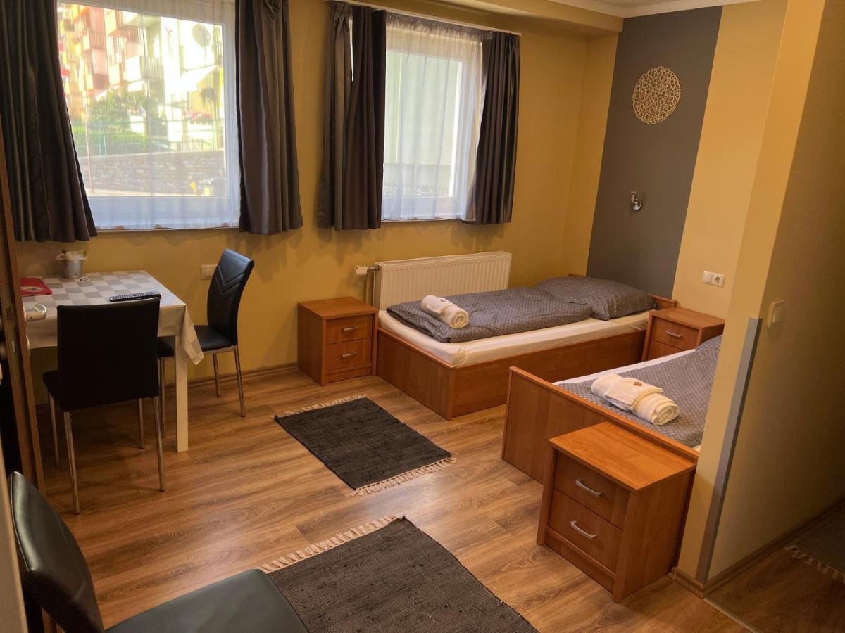 Kirschbaum Apartment